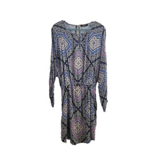 Renee C StitchFix Renay Cold Shoulder Dress in Navy Pattern